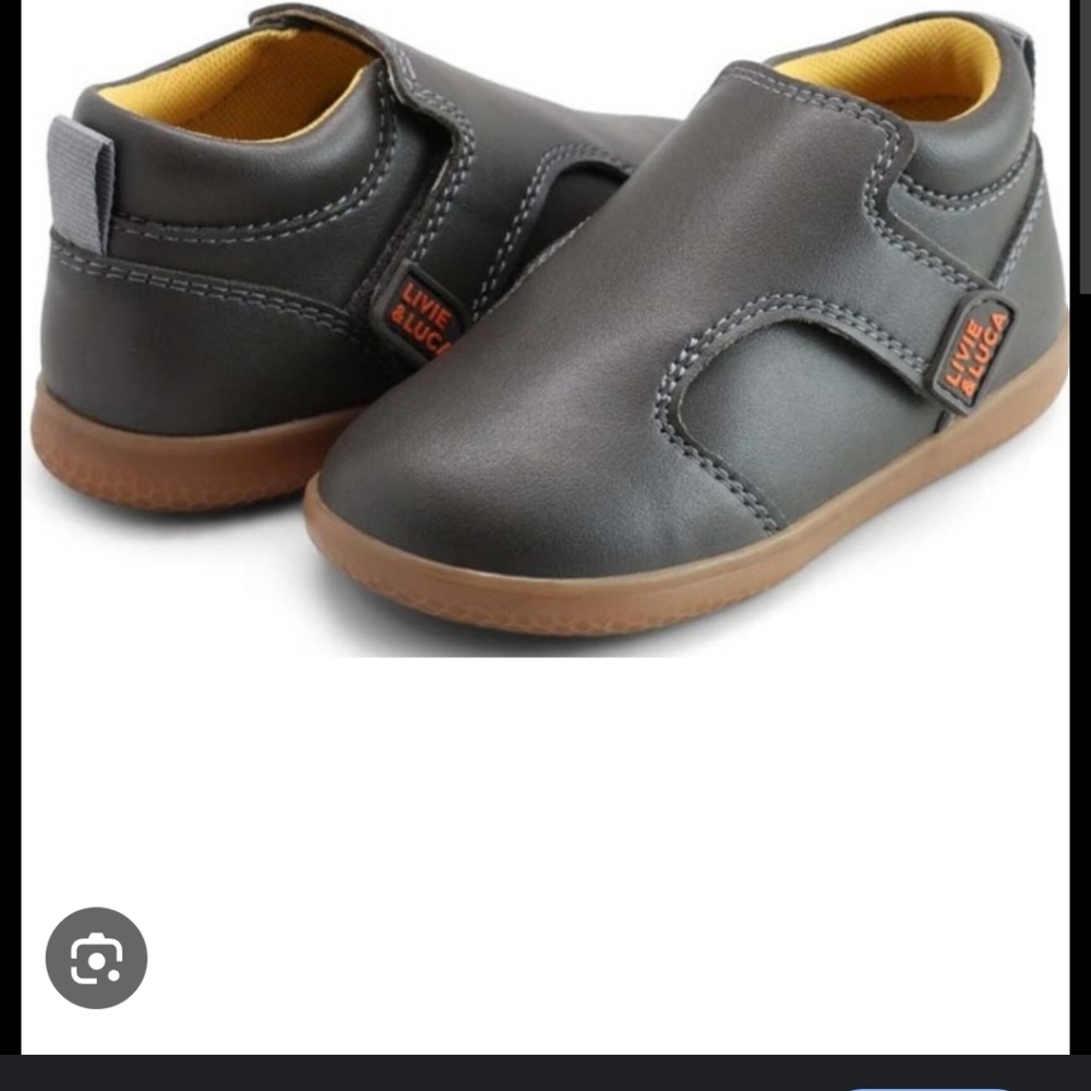 Livie & Luca Maestro Boys Shoes size 11